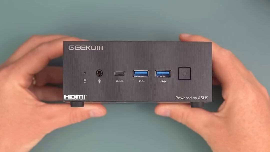 Geekom AS 6 Review: Excellent performance and compact size