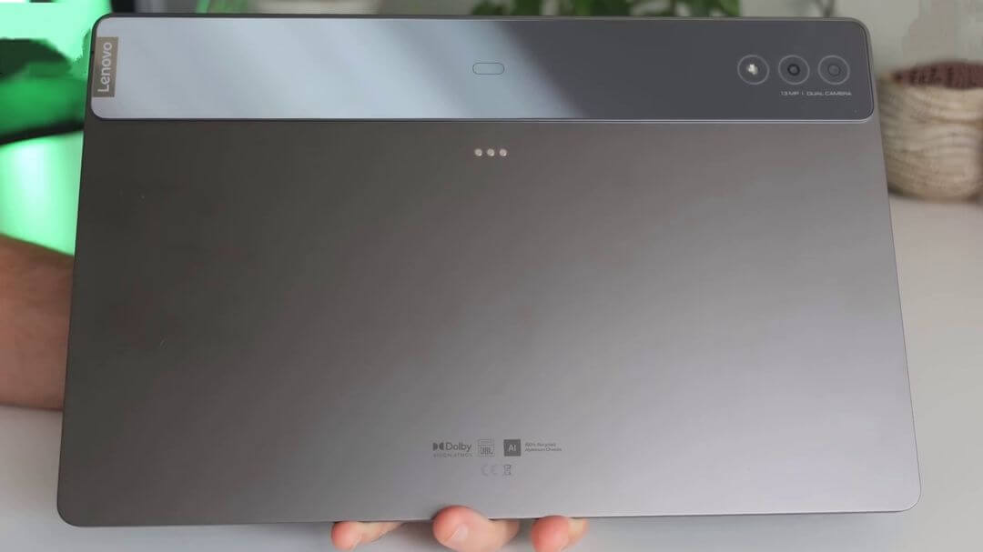 Lenovo Tab Extreme Review: Do you want such a giant tablet?