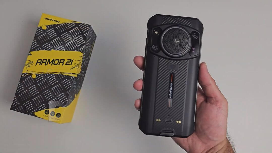 Ulefone Armor 21 Review: Loud, Strong, and Uncomfortable 