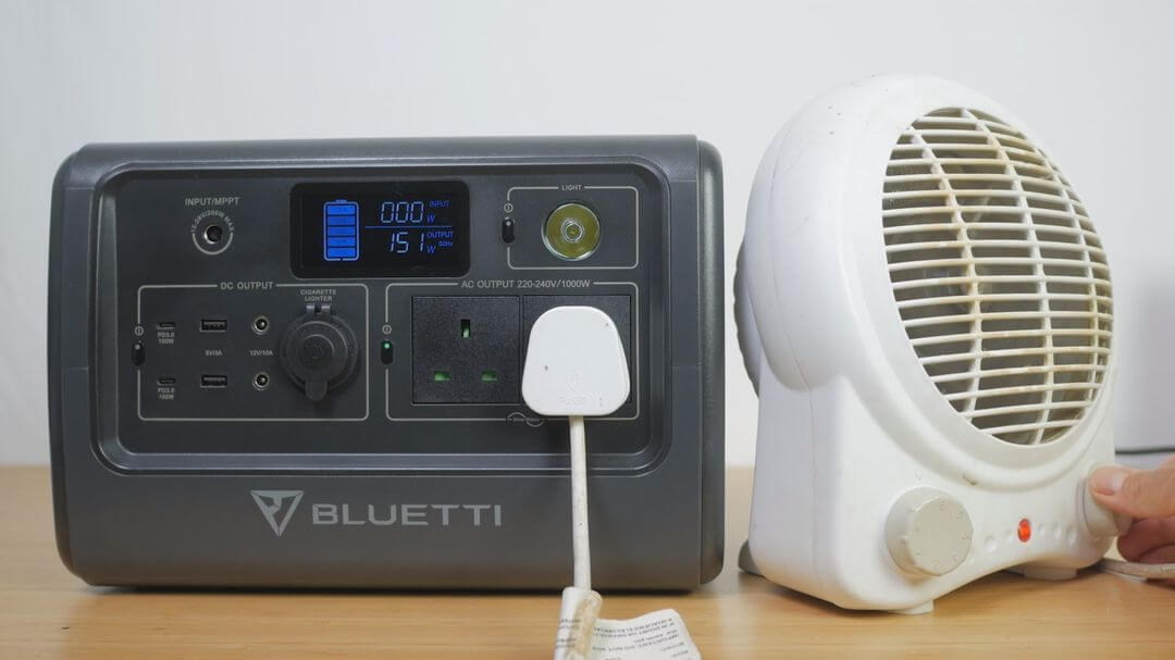 BLUETTI EB70 Review: Compact power station with 1400W Peak