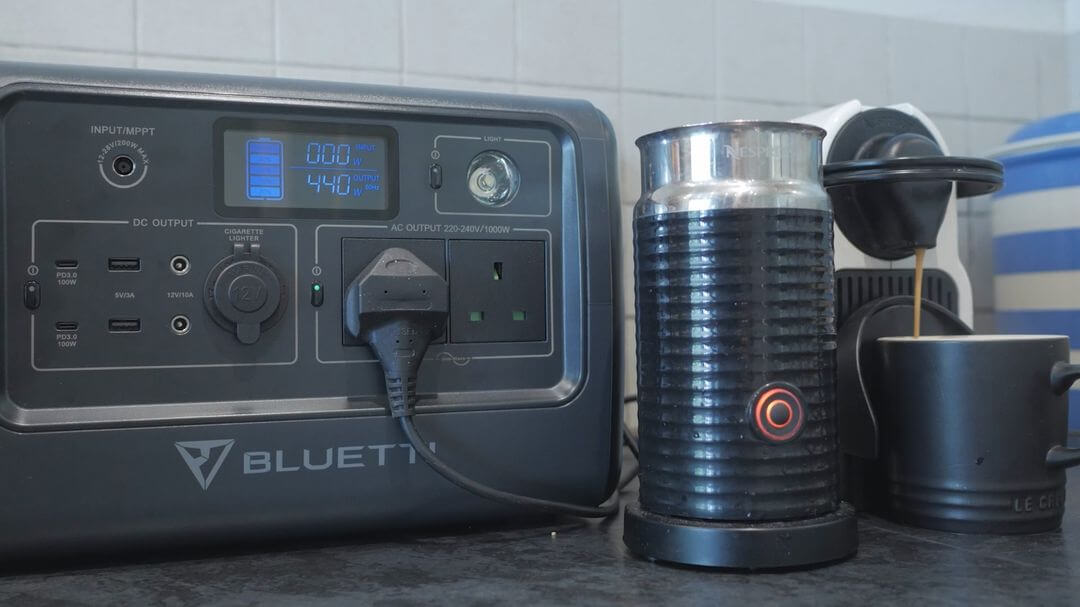 BLUETTI EB70 Review: Compact power station with 1400W Peak