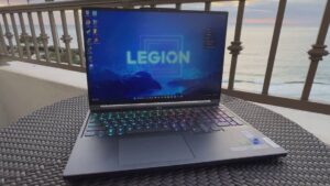 Lenovo Legion Slim 7i Review: Thin, light but powerful!