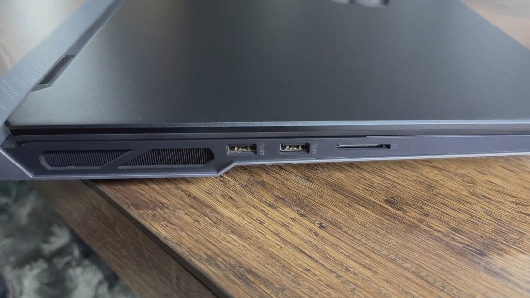 MSI Titan 18 HX Review: Incredibly powerful gaming laptop, but expensive!
